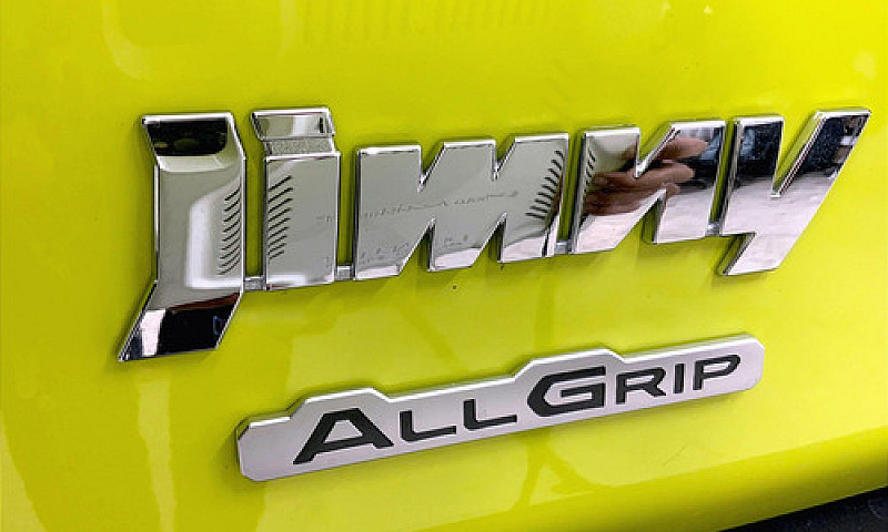 Suzuki Jimny 2023...