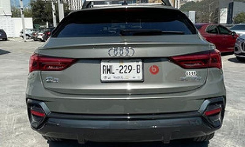 Audi Q3 2023...