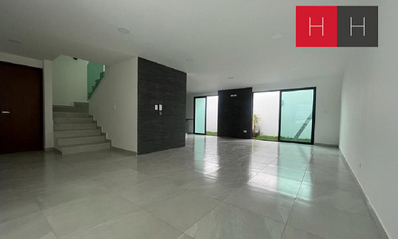 Casa En Venta En Ang...