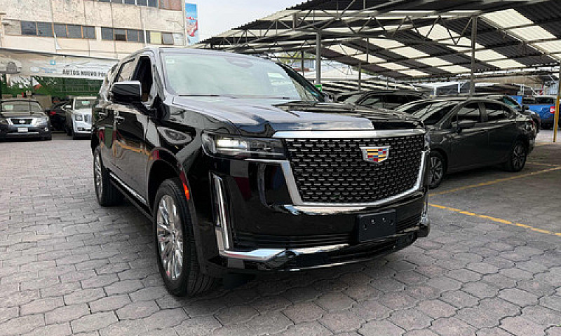 Cadillac Escalade 6....