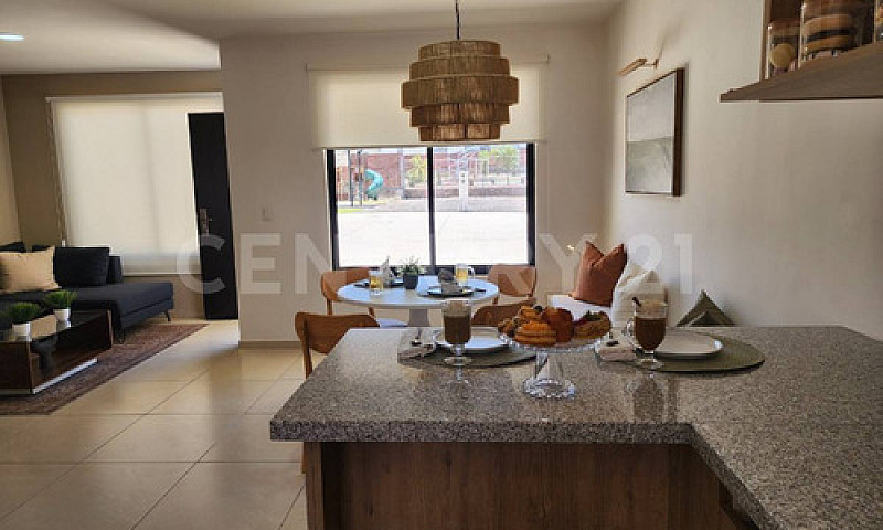 Casa En Venta, La  C...