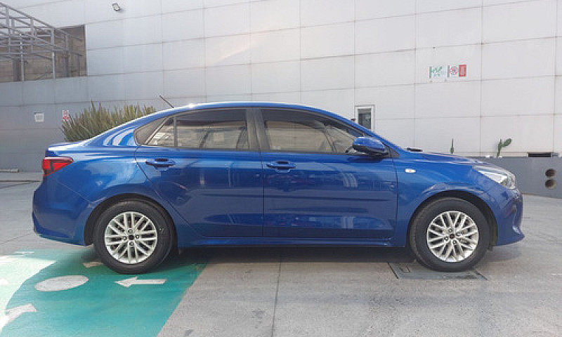 Kia Rio 2020...
