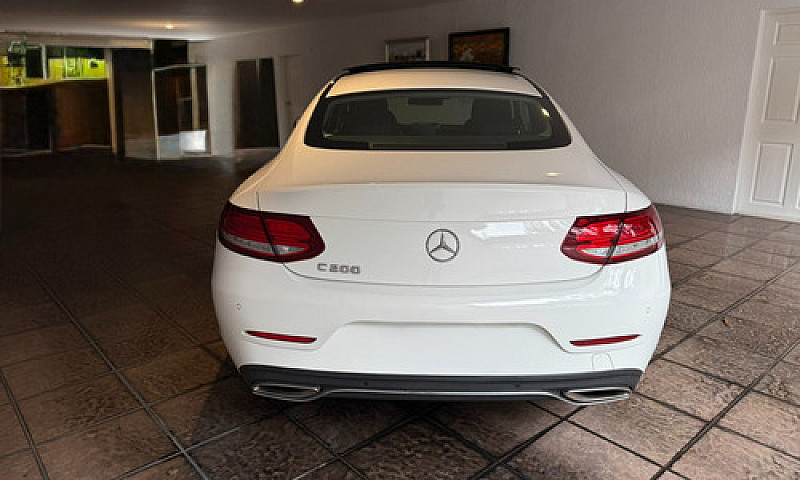 Mercedes-Benz Clase ...