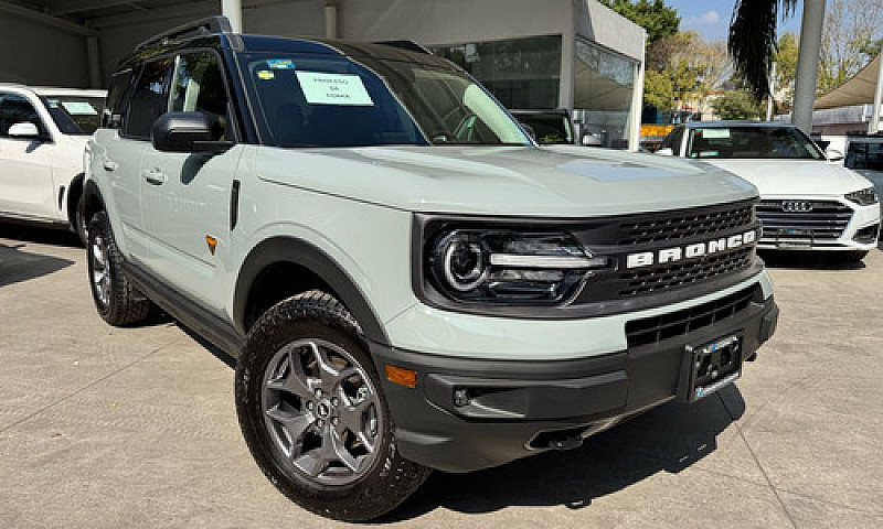 Ford Bronco Suv 2024...