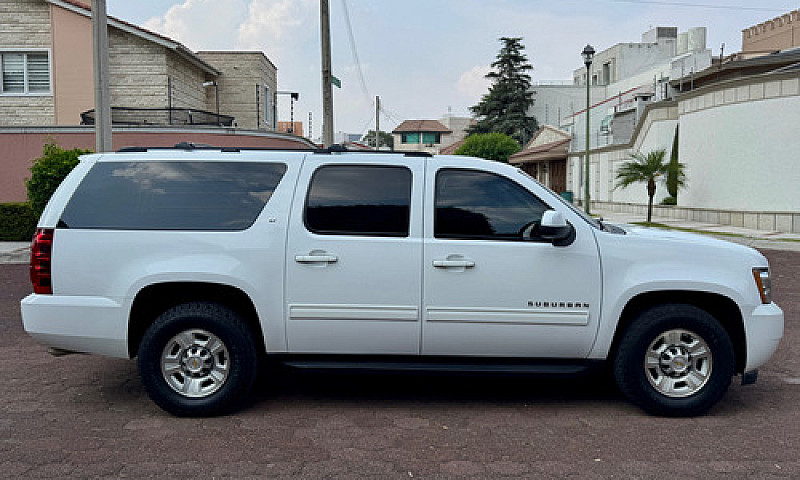 Chevrolet Suburban G...