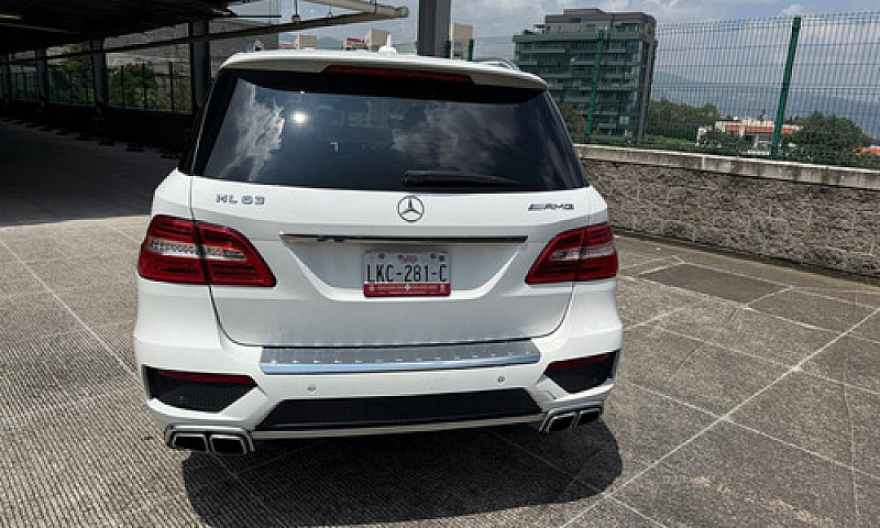 Mercedes-Benz Clase ...