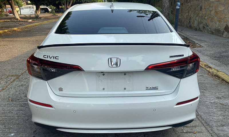 Honda Civic 2023...