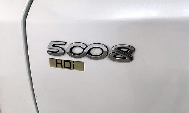 Peugeot 5008 2021...