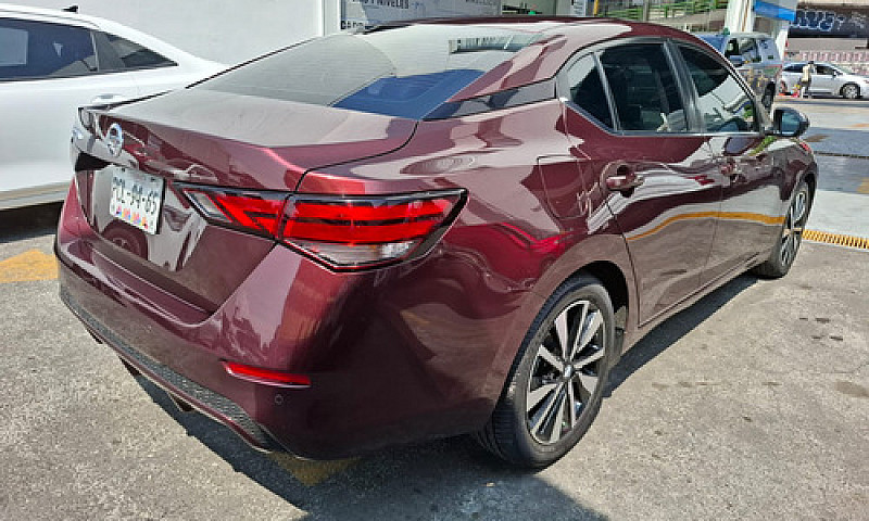 Nissan Versa 2021...