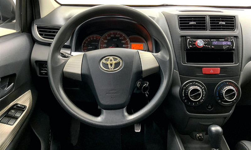 Toyota Avanza 2015...