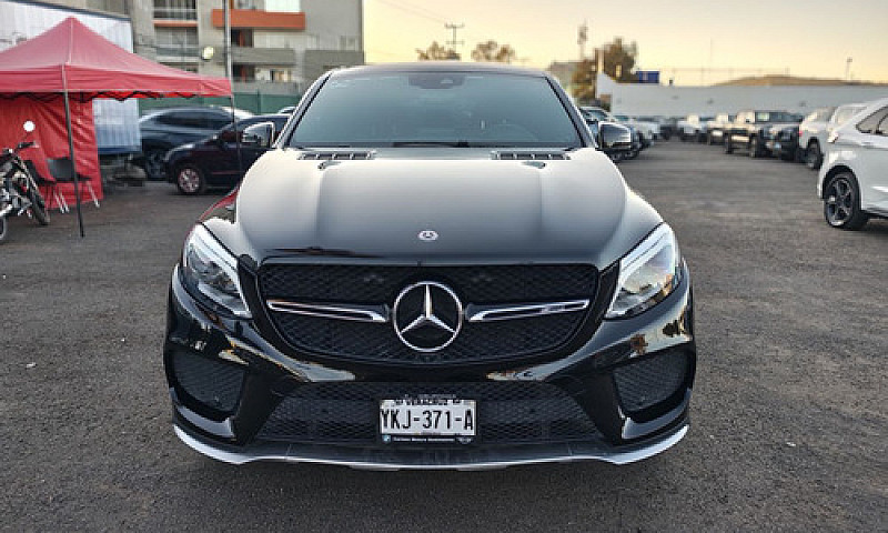 Mercedes-Benz Clase ...