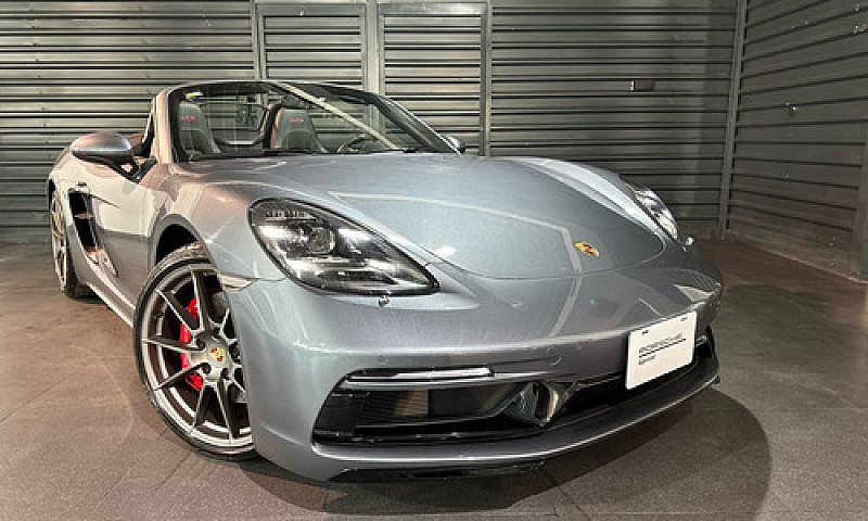 Porsche Boxster 2025...