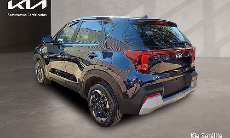 Kia Sonet 2024...