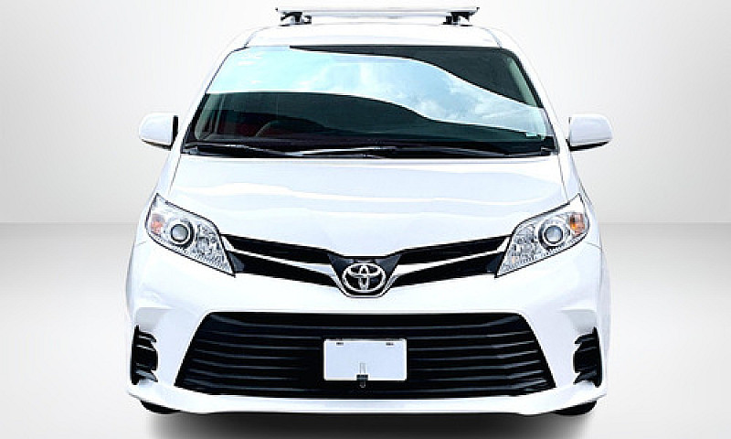 Toyota Sienna 2020...