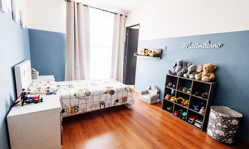 $5,250,000  Residenc...