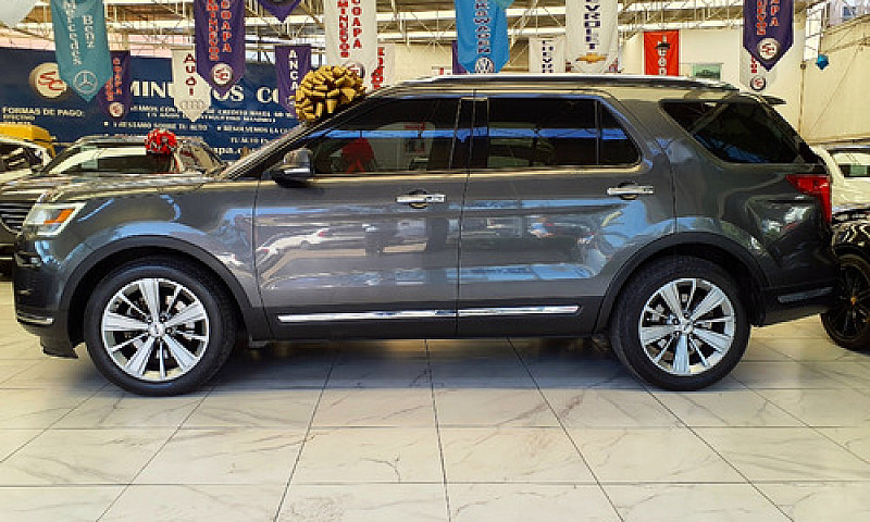 Ford  Explorer  2018...