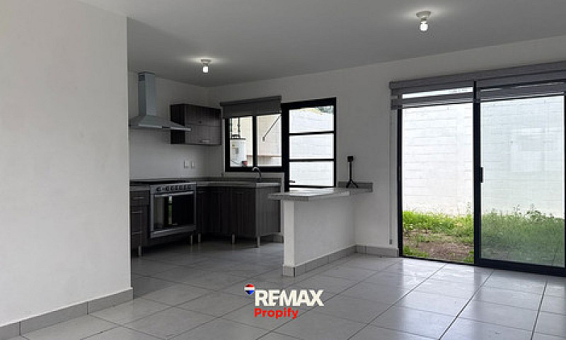 Casa En Venta Zákia,...