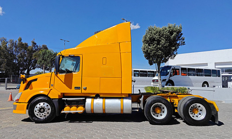 Volvo Vnl 64T 630 20...