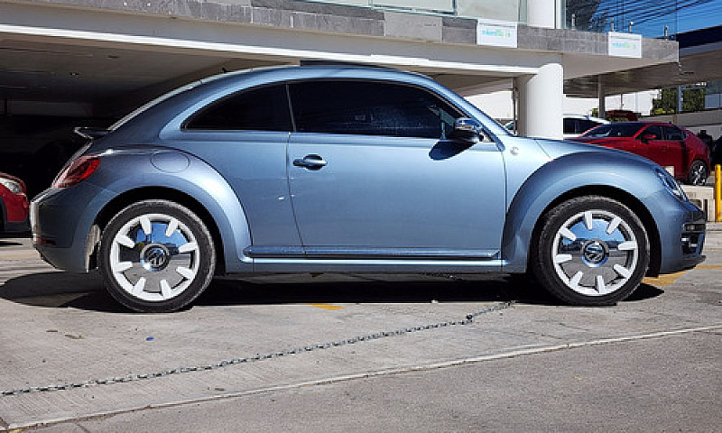 Volkswagen Beetle 20...