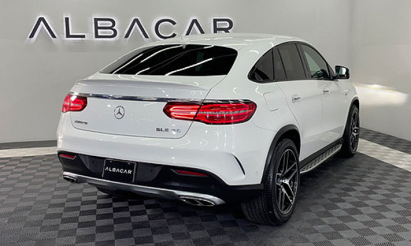 Mercedes-Benz Clase ...