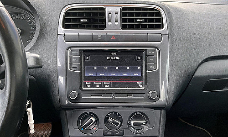Volkswagen Polo  202...