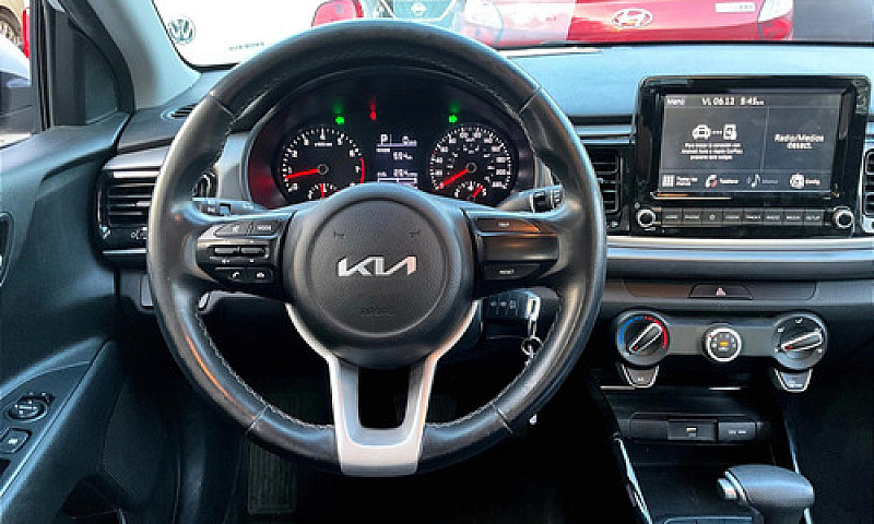 Kia Rio 2023...