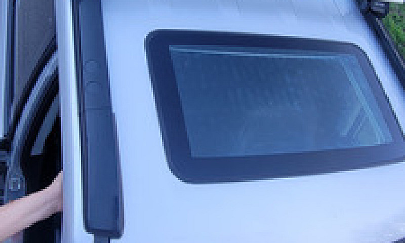 Suzuki Grand Vitara ...