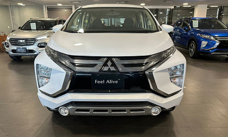 Mitsubishi Xpander 2...