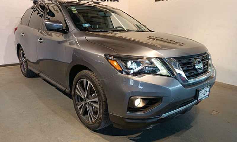 Nissan Pathfinder 20...