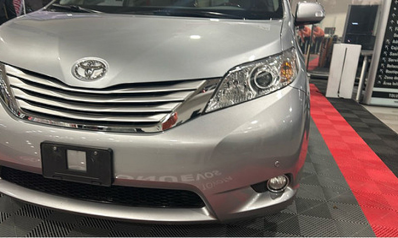 Toyota Sienna 2014...