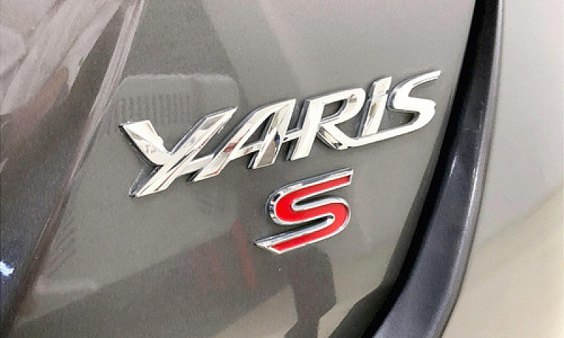 Toyota Yaris 2019...