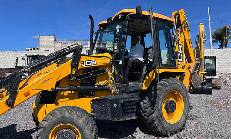 Retroexcavadora Jcb...