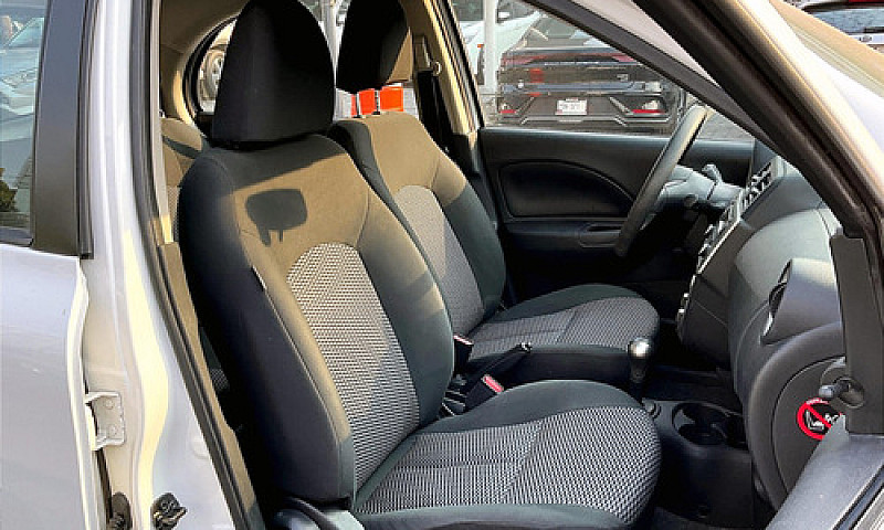 Nissan March 2021...