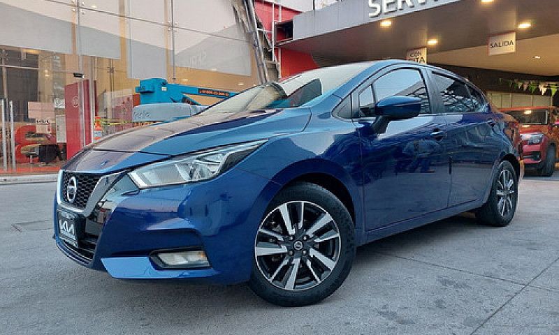 Nissan Versa 2020...