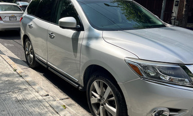 Nissan Pathfinder 3....