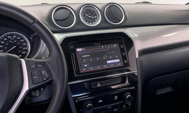 Suzuki Vitara 2016...
