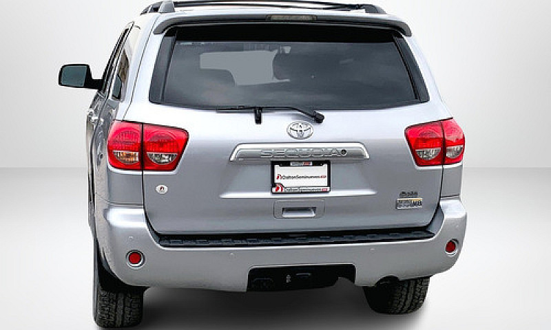 Toyota Sequoia 2017...