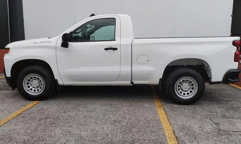 Chevrolet Silverado ...
