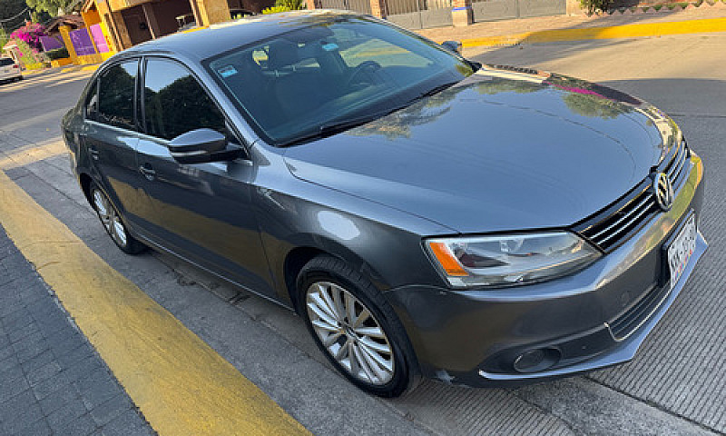 Volkswagen Jetta 2.5...