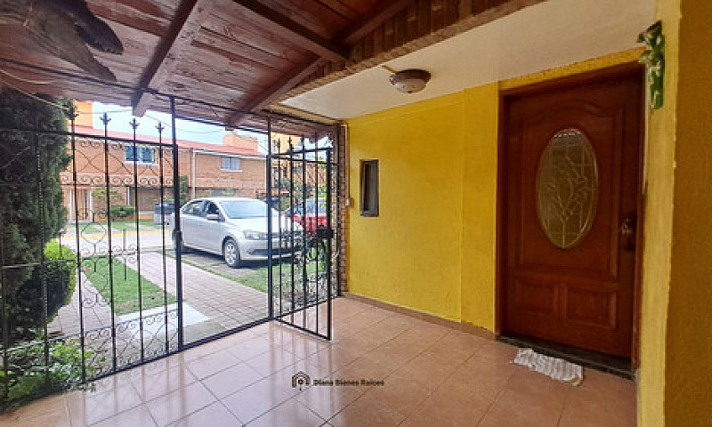 Casa  En Venta Alfre...