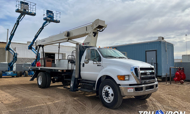 Grua Titan 2015 Ford...