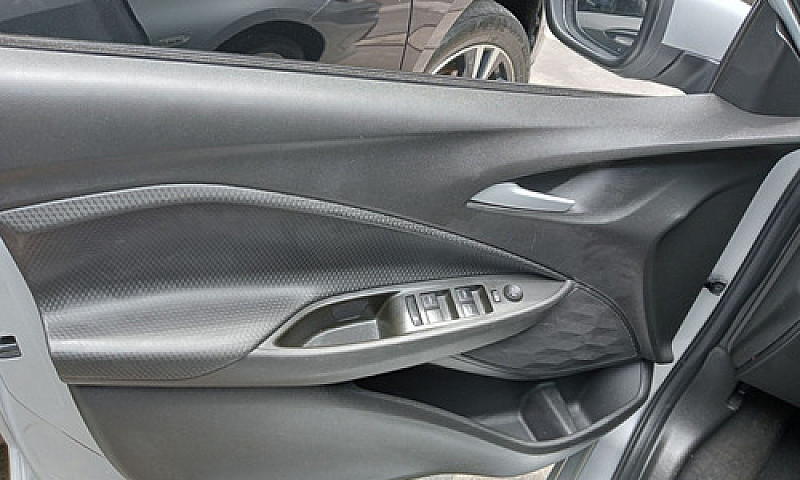 Chevrolet Onix 2022 ...