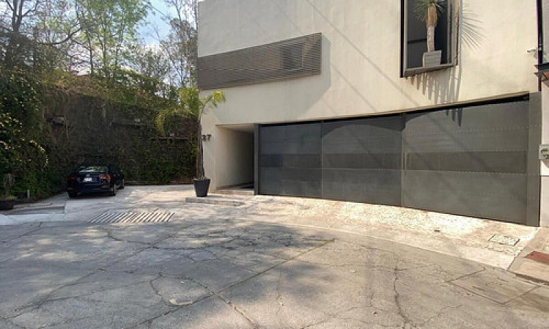 Casa Seminueva En La...