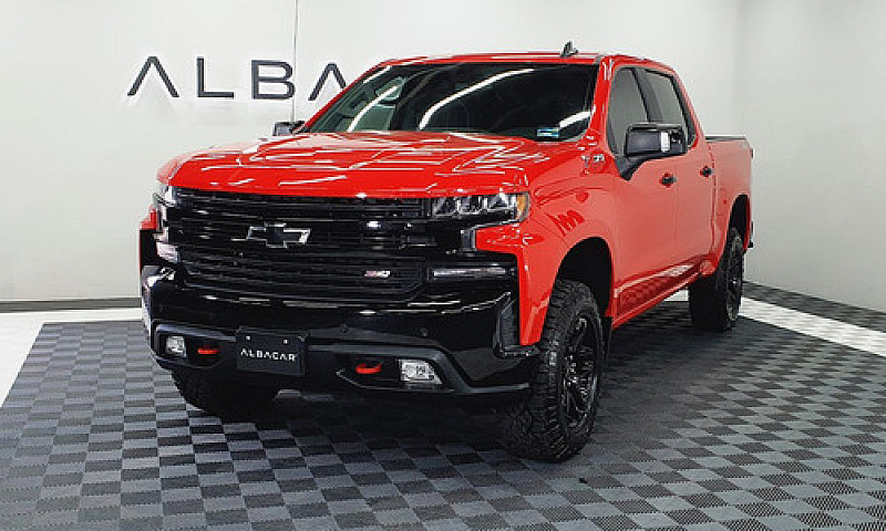 Chevrolet Cheyenne 2...