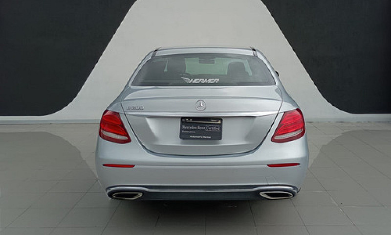 Mercedes-Benz Clase ...