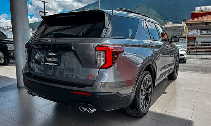 Ford Explorer 2021...