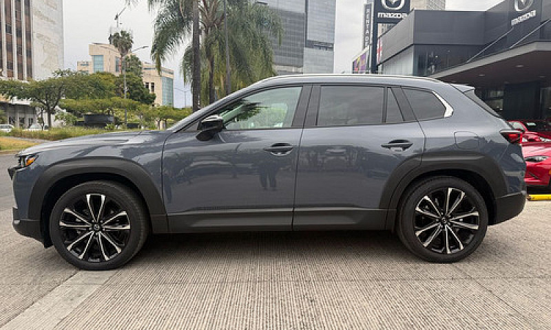 Mazda Cx50 2024...