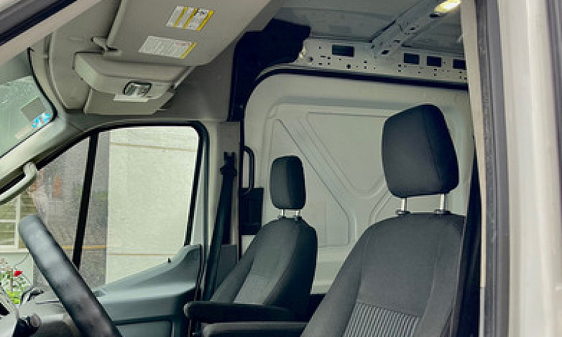 Ford Transit 3.7 Gas...
