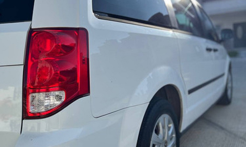 Dodge Grand Caravan ...