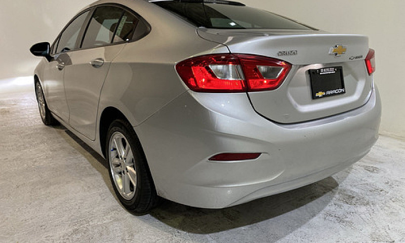 Chevrolet Cruze 2017...